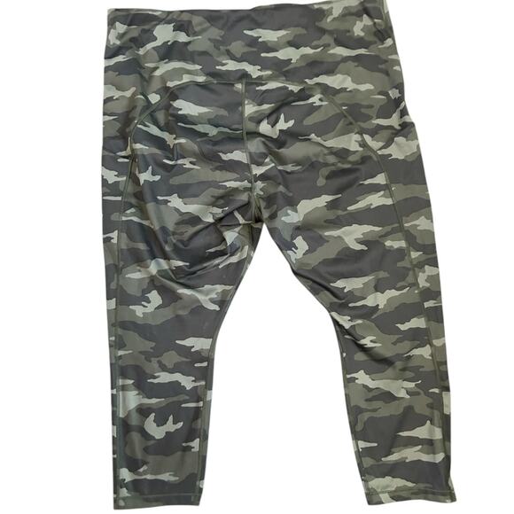Athleta Ultimate Camo 7/8 Tight Leggings Green Stash Pocket Plus Size 3X - Picture 4 of 8